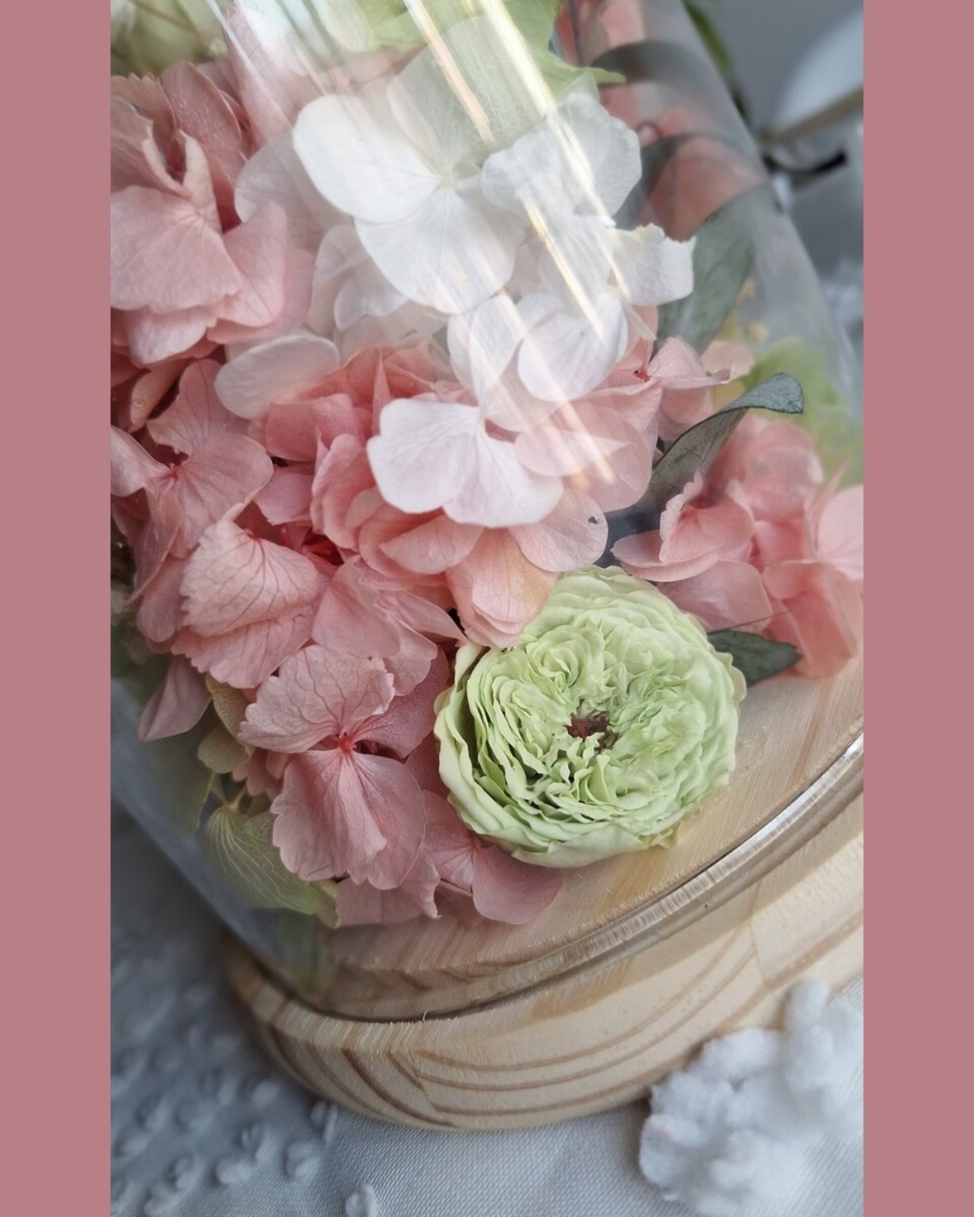 Flores en urna - 3